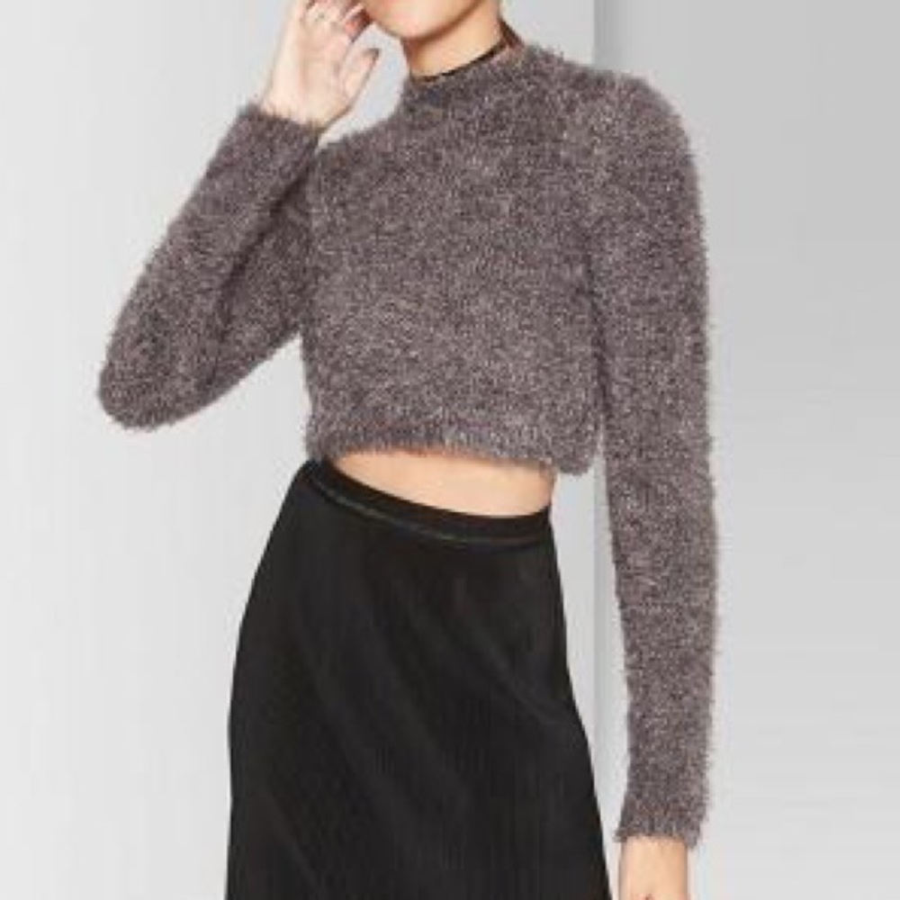 Wild Fable Fuzzy Gray Cropped Sweater. Size S.